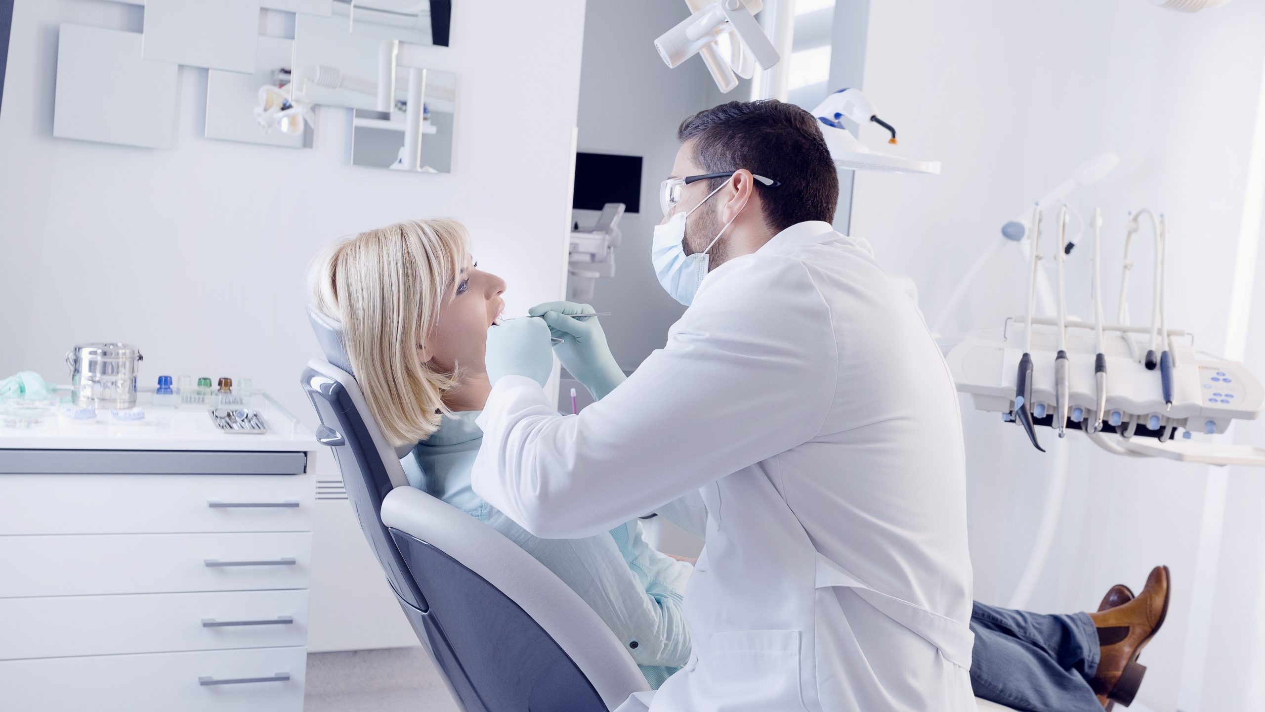 Dentist in Evansville, IN